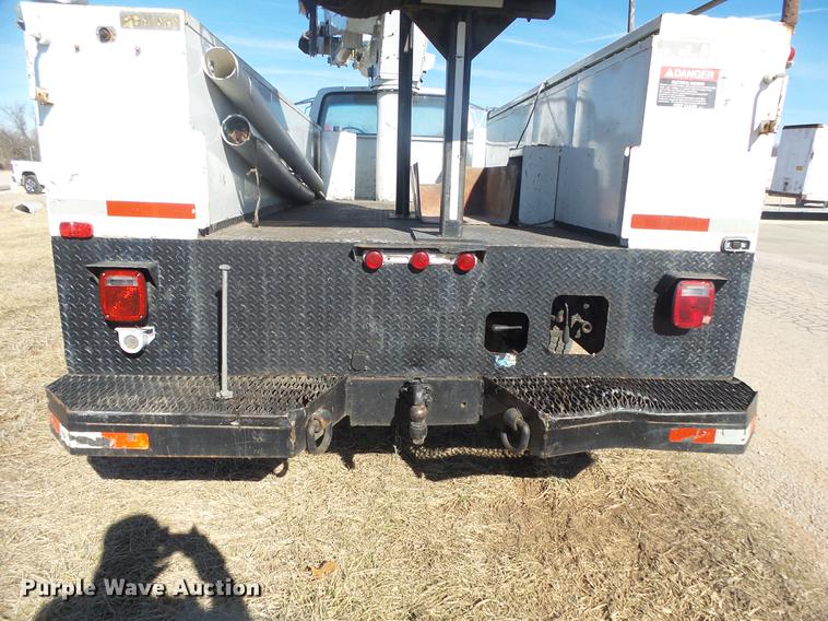 image for item DB7289 1996 Ford F800 Super Duty bucket truck