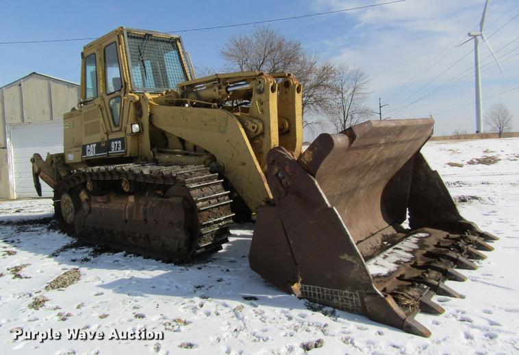image for item DB9754 1999 Caterpillar 973 track loader