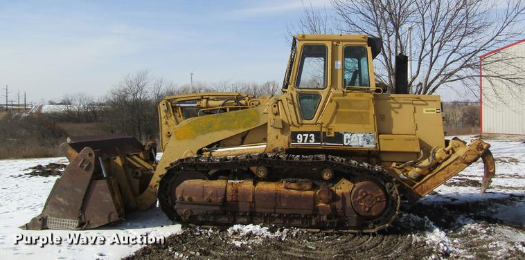 image for item DB9754 1999 Caterpillar 973 track loader