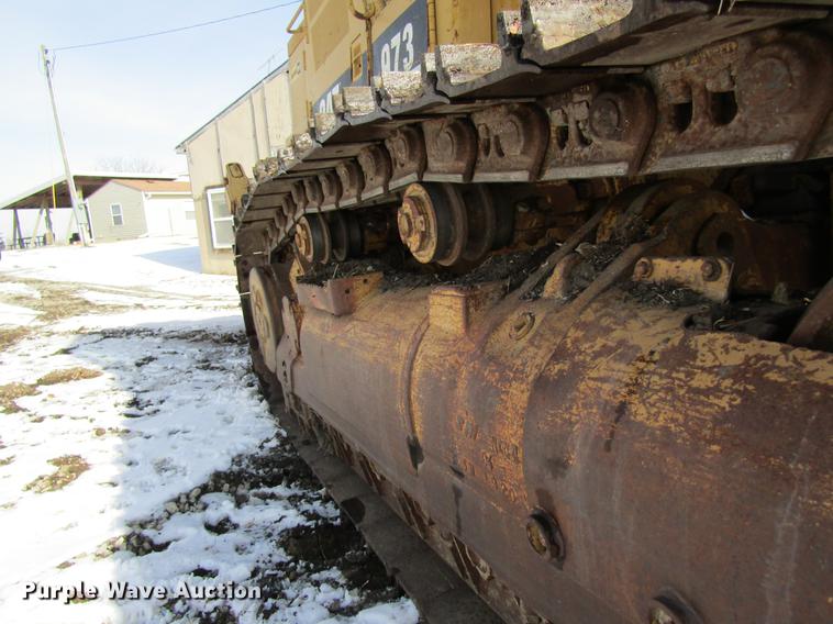image for item DB9754 1999 Caterpillar 973 track loader