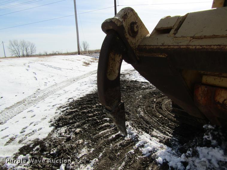 image for item DB9754 1999 Caterpillar 973 track loader