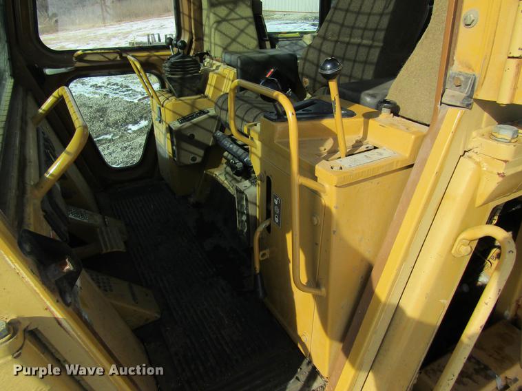 image for item DB9754 1999 Caterpillar 973 track loader