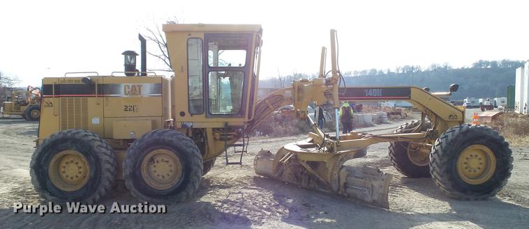 image for item DC5691 1996 Caterpillar 140H motor grader