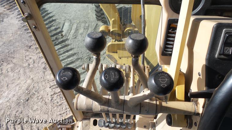 image for item DC5691 1996 Caterpillar 140H motor grader