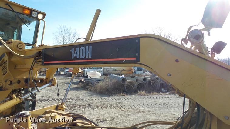 image for item DC5691 1996 Caterpillar 140H motor grader