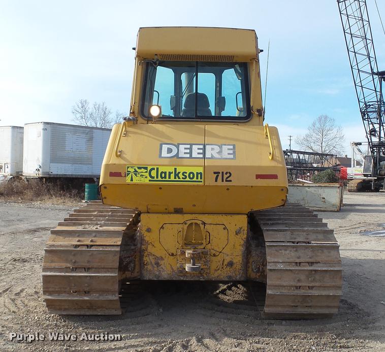 image for item DC5692 1999 John Deere 850C Series II dozer