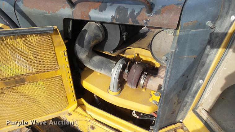 image for item DC5692 1999 John Deere 850C Series II dozer