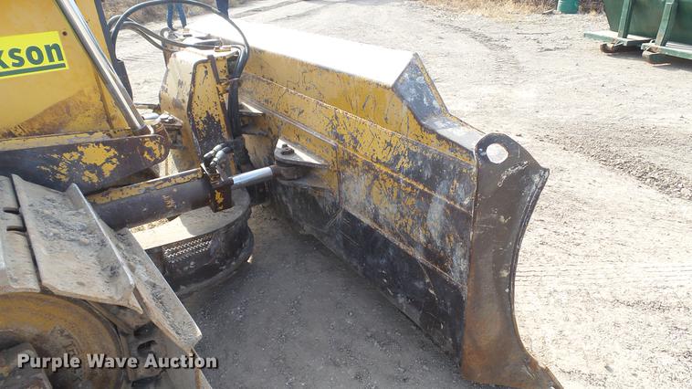 image for item DC5692 1999 John Deere 850C Series II dozer