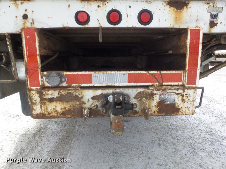 image for item DC7415 2000 Freightliner FL70 bucket truck