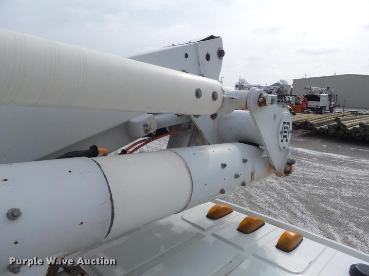 image for item DC7415 2000 Freightliner FL70 bucket truck