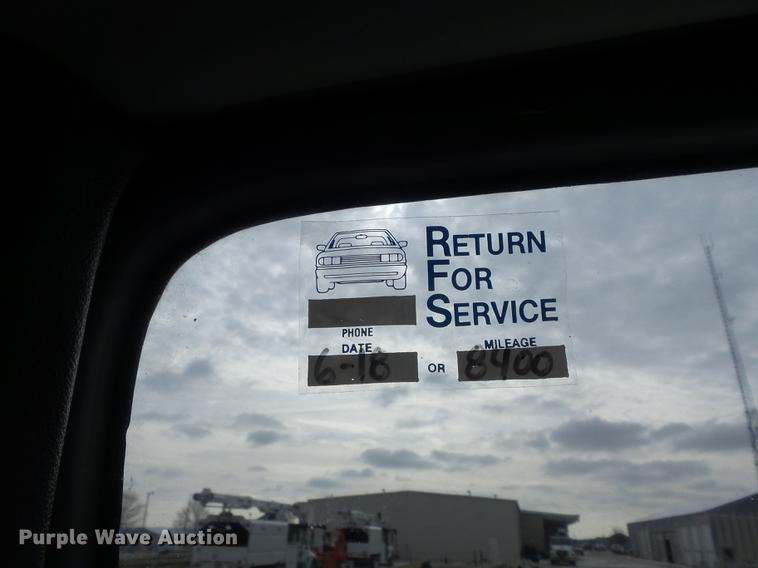 image for item DC7415 2000 Freightliner FL70 bucket truck