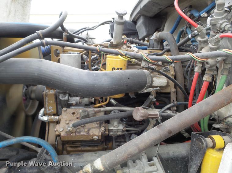 image for item DC7415 2000 Freightliner FL70 bucket truck