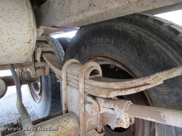 image for item DC8294 1978 Timpte dry van trailer