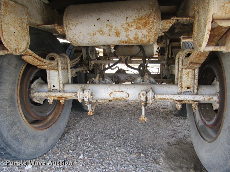 image for item DC8294 1978 Timpte dry van trailer