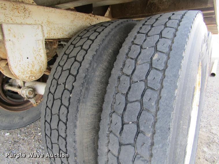 image for item DC8294 1978 Timpte dry van trailer