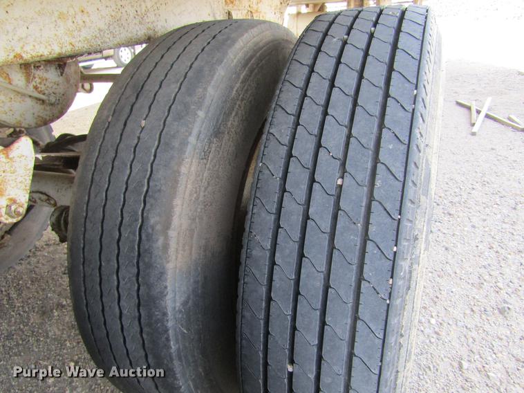 image for item DC8294 1978 Timpte dry van trailer