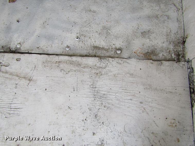 image for item DC8294 1978 Timpte dry van trailer