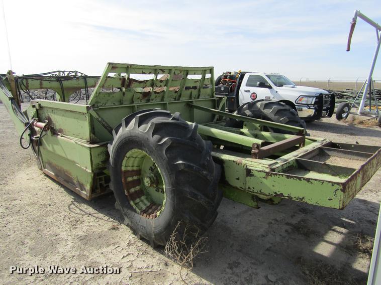 image for item DC8295 Steiger scraper