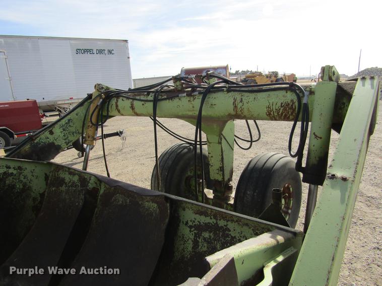 image for item DC8295 Steiger scraper