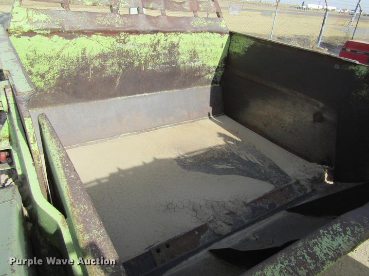 image for item DC8295 Steiger scraper