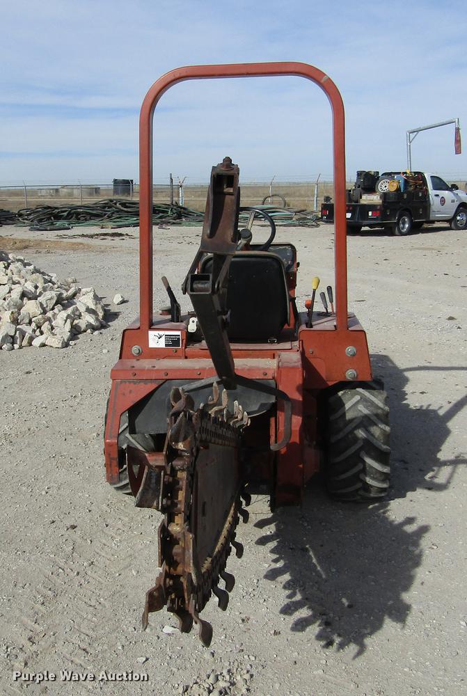image for item DC8296 1995 Ditch Witch 3610DD trencher