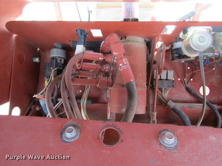 image for item DC8296 1995 Ditch Witch 3610DD trencher