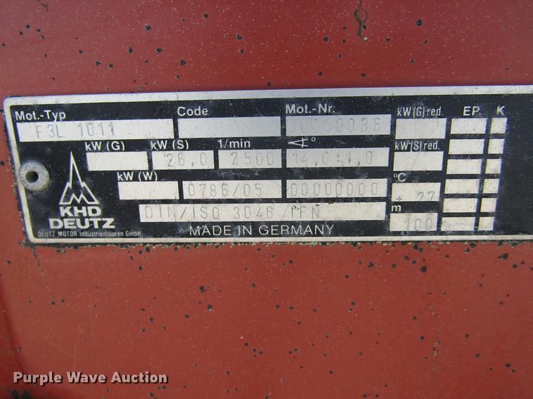 image for item DC8296 1995 Ditch Witch 3610DD trencher