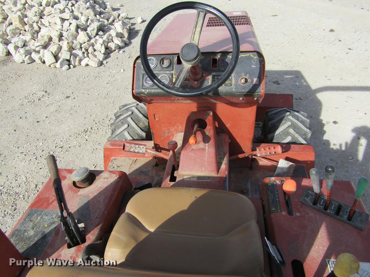 image for item DC8296 1995 Ditch Witch 3610DD trencher