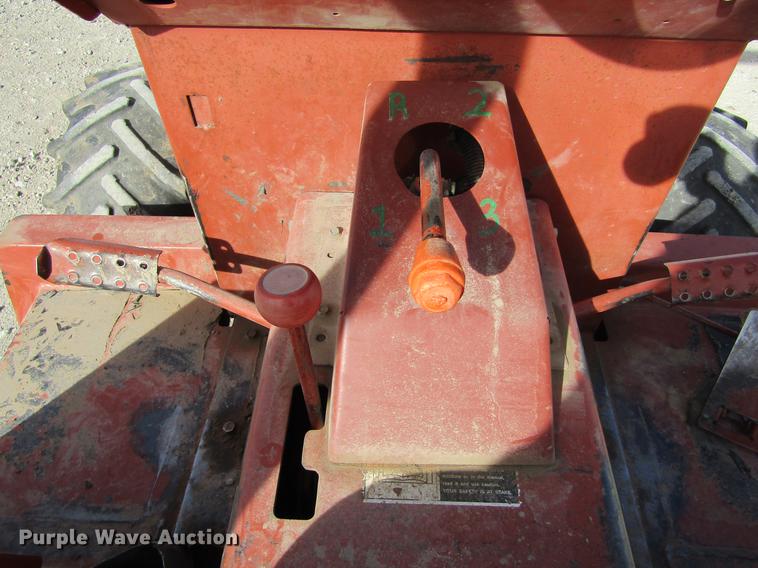image for item DC8296 1995 Ditch Witch 3610DD trencher