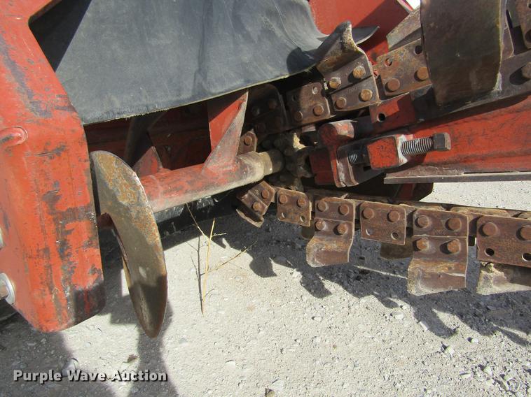 image for item DC8296 1995 Ditch Witch 3610DD trencher