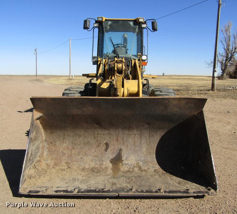 image for item DC8326 2000 Caterpillar 938G wheel loader