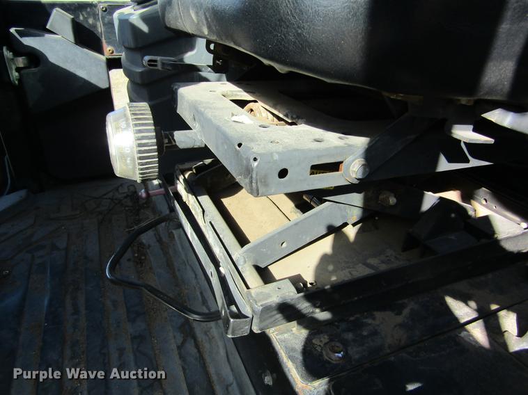 image for item DC8326 2000 Caterpillar 938G wheel loader