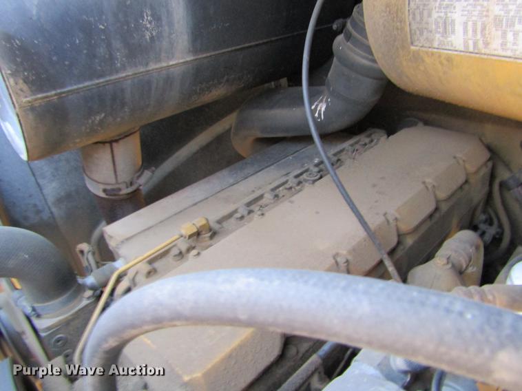 image for item DC8326 2000 Caterpillar 938G wheel loader