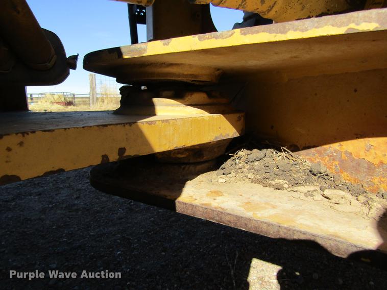 image for item DC8326 2000 Caterpillar 938G wheel loader