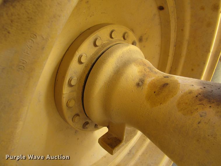 image for item DC8326 2000 Caterpillar 938G wheel loader