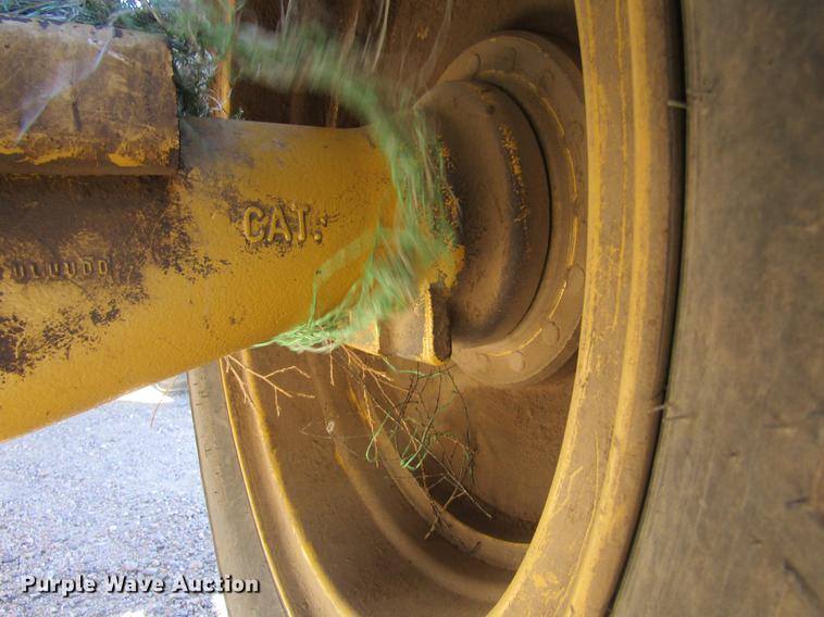 image for item DC8326 2000 Caterpillar 938G wheel loader