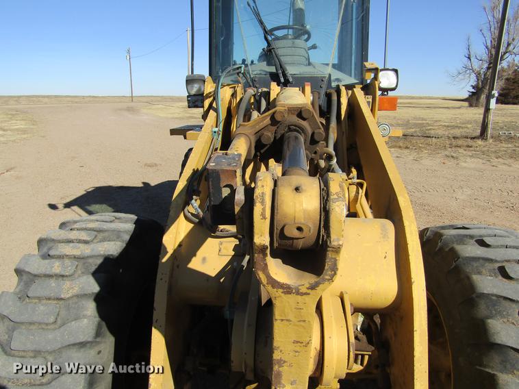image for item DC8326 2000 Caterpillar 938G wheel loader