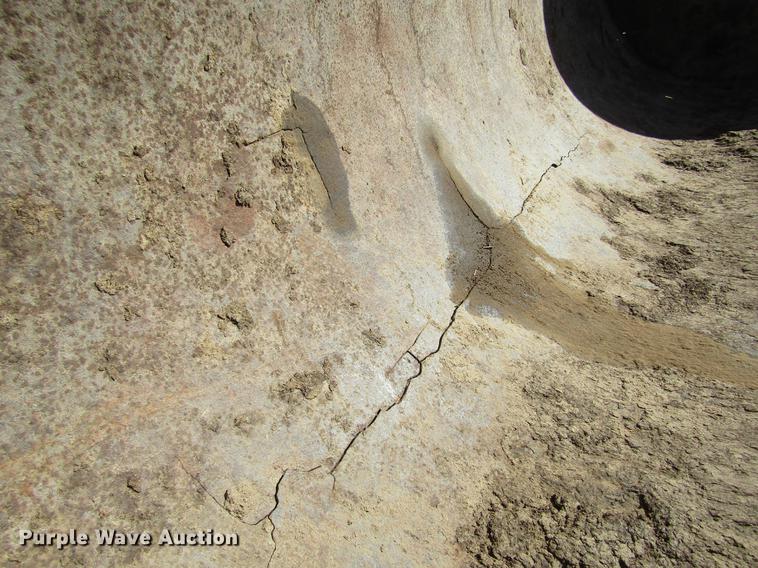 image for item DC8326 2000 Caterpillar 938G wheel loader