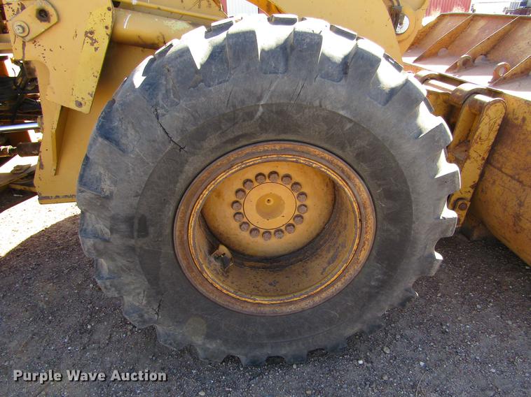 image for item DC8326 2000 Caterpillar 938G wheel loader