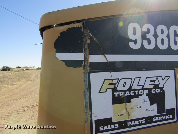 image for item DC8326 2000 Caterpillar 938G wheel loader