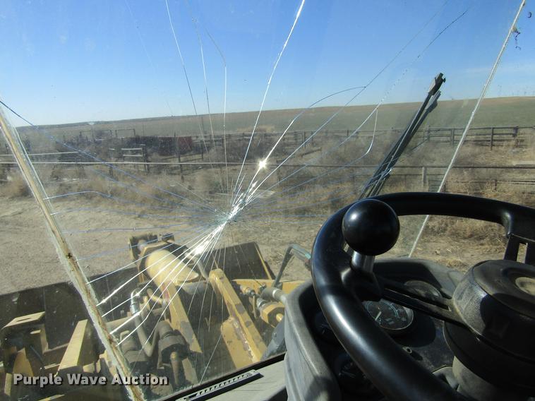 image for item DC8326 2000 Caterpillar 938G wheel loader