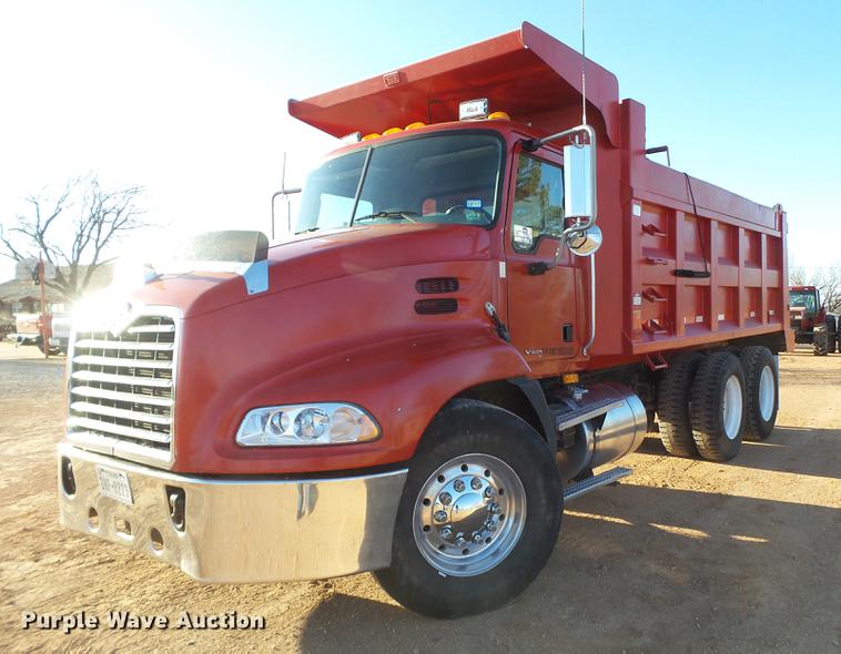 image for item DD1241 2005 Mack CXN dump truck