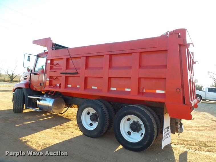 image for item DD1241 2005 Mack CXN dump truck