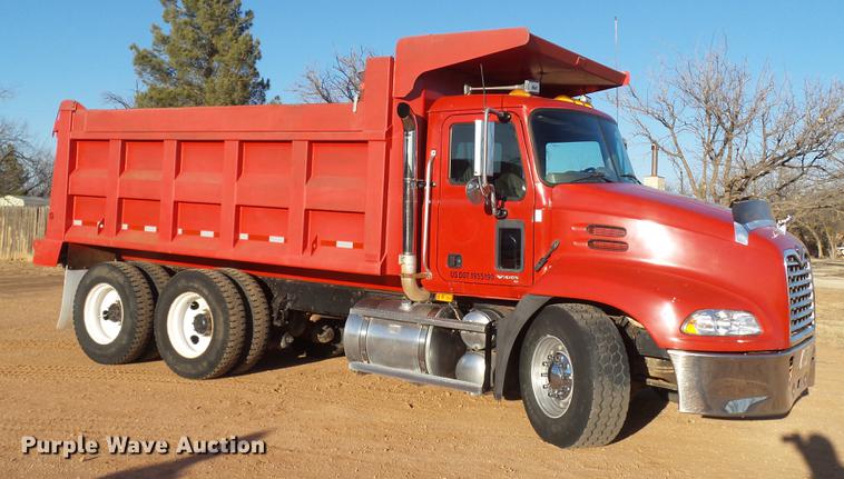 image for item DD1241 2005 Mack CXN dump truck