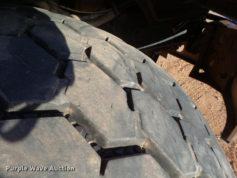 image for item DD1241 2005 Mack CXN dump truck