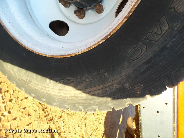 image for item DD1241 2005 Mack CXN dump truck