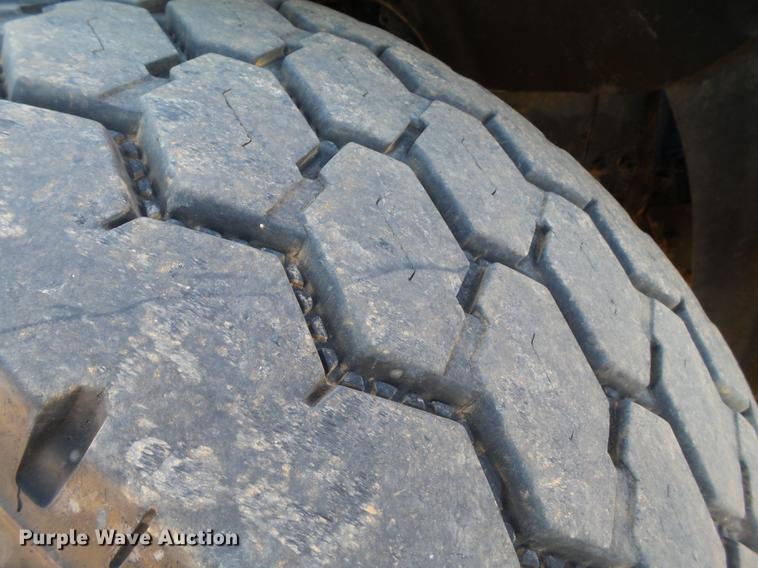 image for item DD1241 2005 Mack CXN dump truck