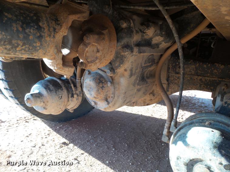 image for item DD1241 2005 Mack CXN dump truck