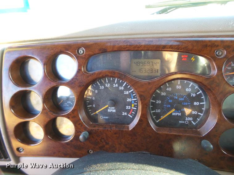 image for item DD1241 2005 Mack CXN dump truck