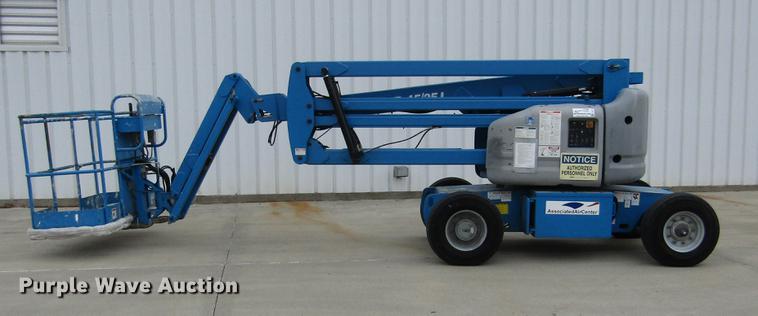 image for item DD2748 2005 Genie Z45/25 boom lift